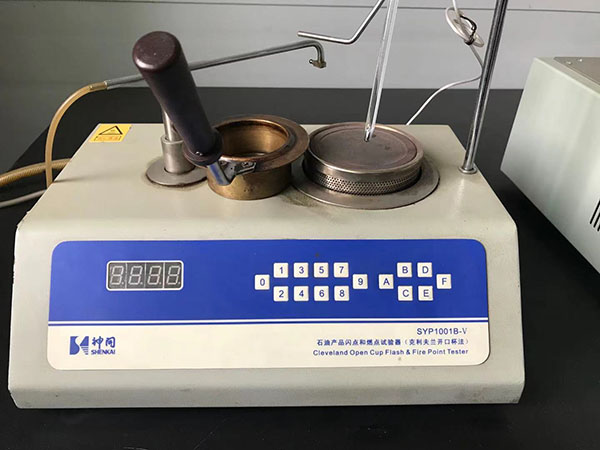 石油產(chǎn)品閃點和燃點試驗器
